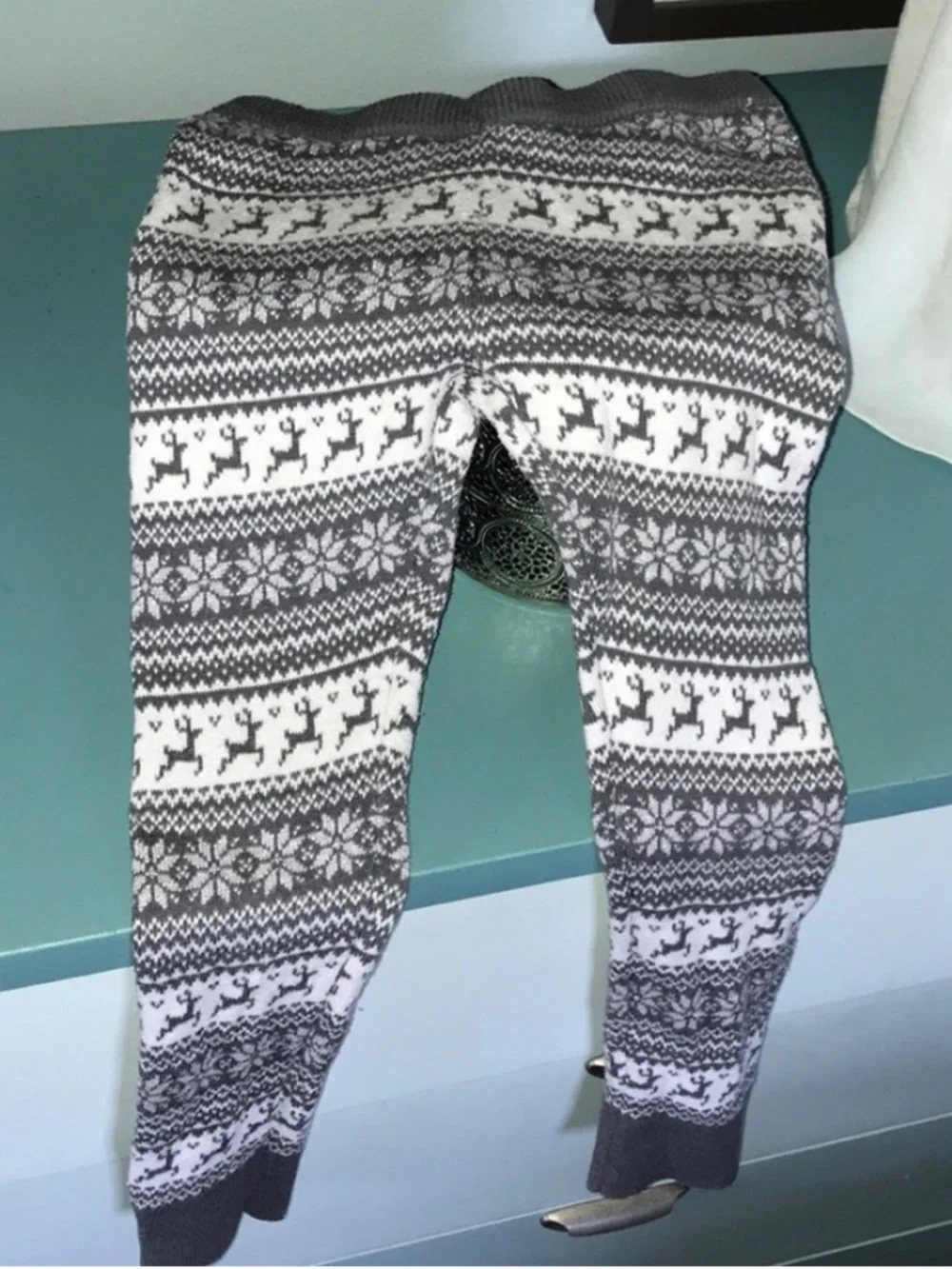 Girls S silver grey white sparkle reindeer snowflake leggings Fair Isle Leggings